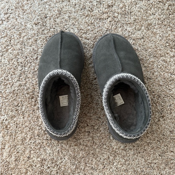 UGG Tasman - Picture 3 of 4